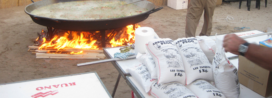 Paella gigante Camping Azul